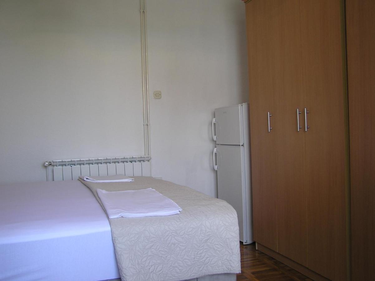 סנג' Guest House Adria מראה חיצוני תמונה