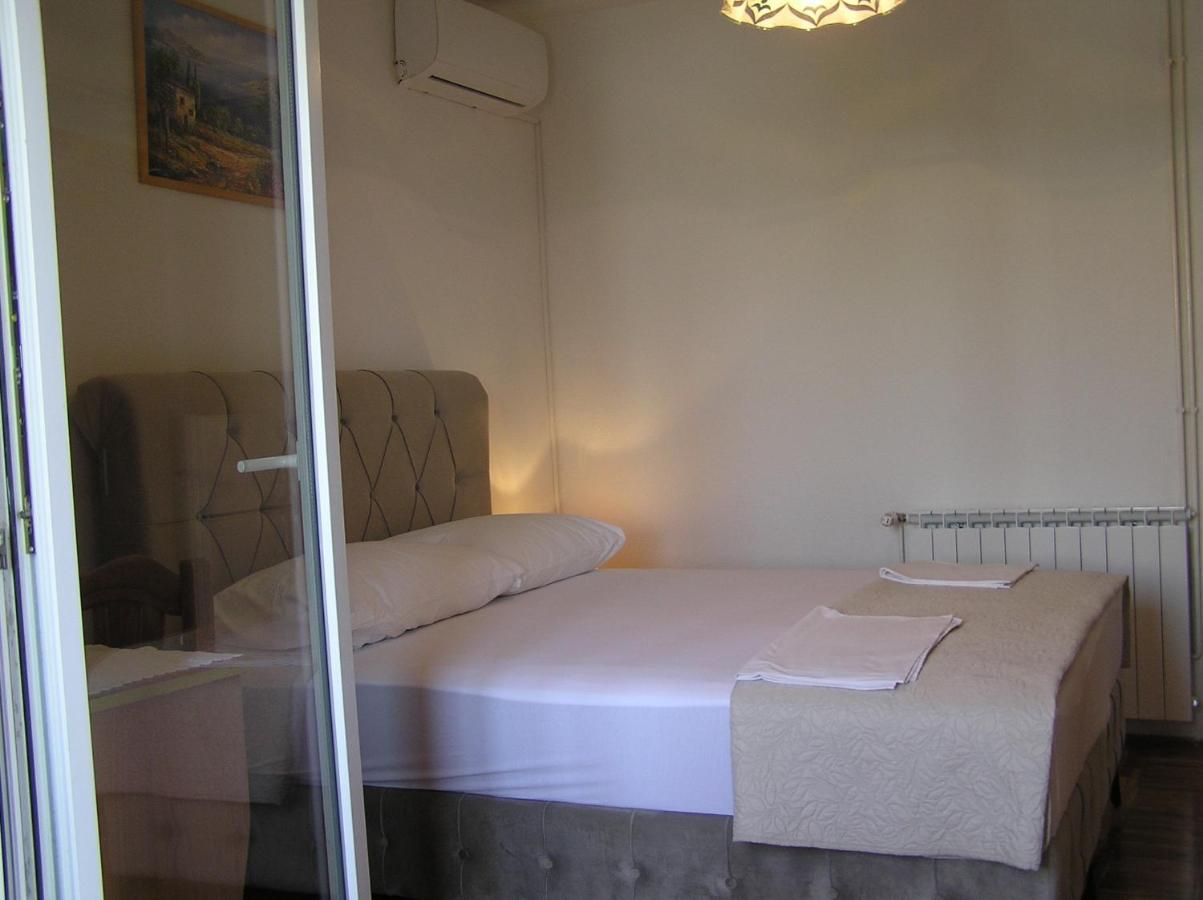סנג' Guest House Adria מראה חיצוני תמונה