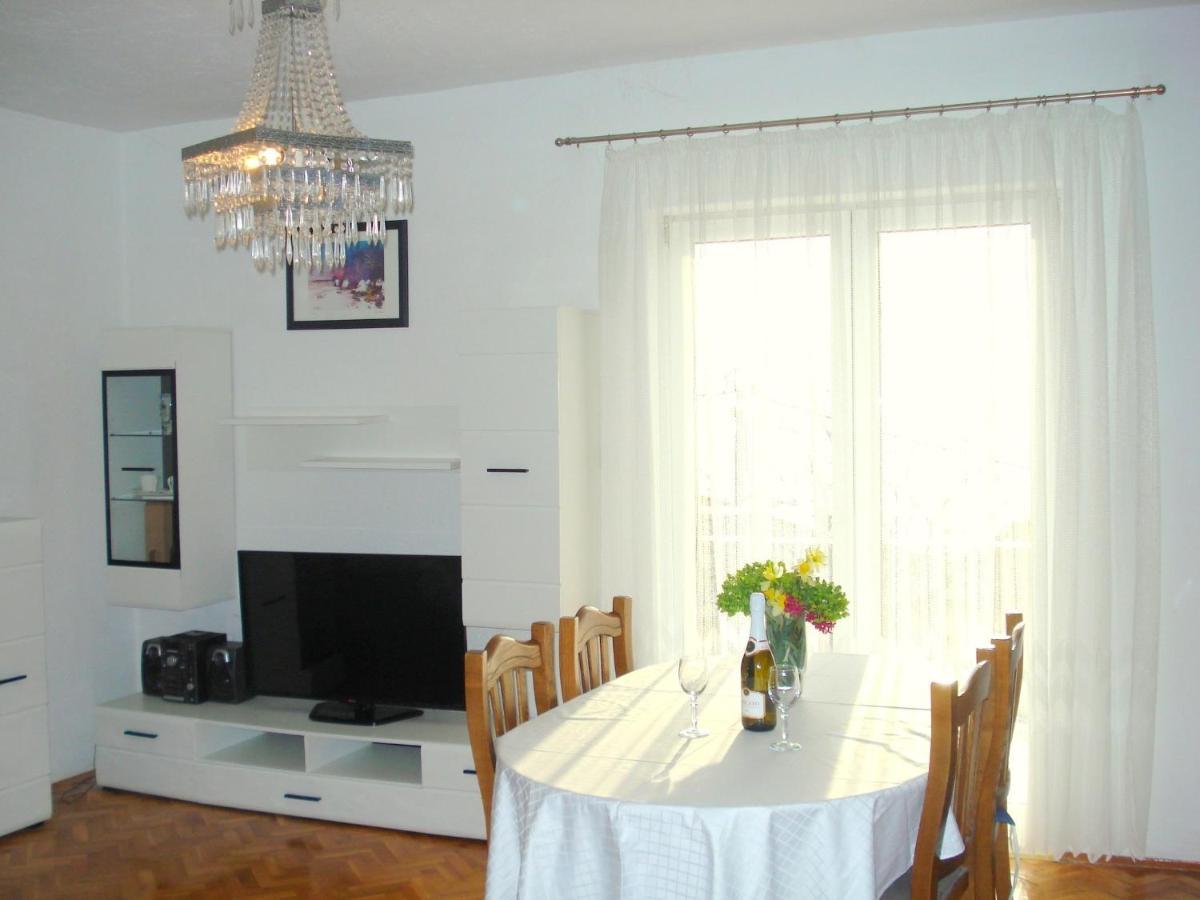 סנג' Guest House Adria מראה חיצוני תמונה
